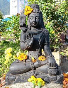 J21-11 Avant notre départ, ...sautation du Bouddha pour nous rappeler que le divin est bien en nous