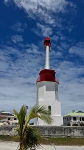J03-02-Phare Makemo