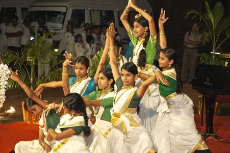 Calicut - Danse traditionnelle par les élèves de l'école