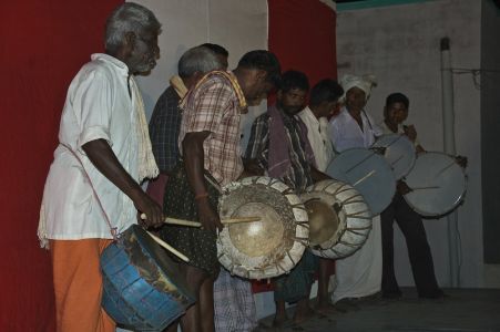 Sathyamangalam soirée consacrée aux femmes - Percussionnistes traditionnels