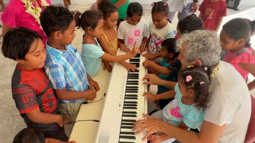 J10-06-fascination des enfants