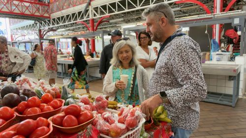 6-Marche de Papeete-Laurent et Stéphnaie